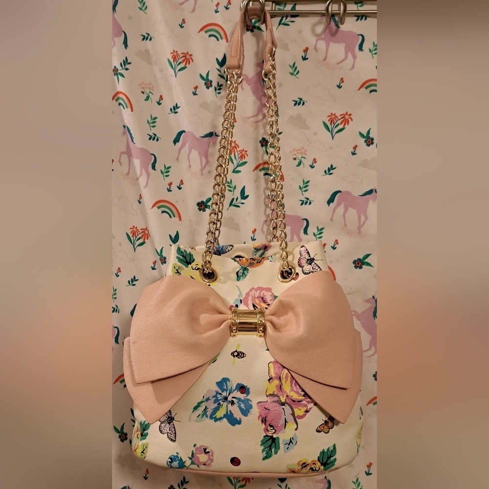 Y2K Betsey Johnson Hopelessly Romantic Vegan Floral Bee Butterfly Bucket Purse